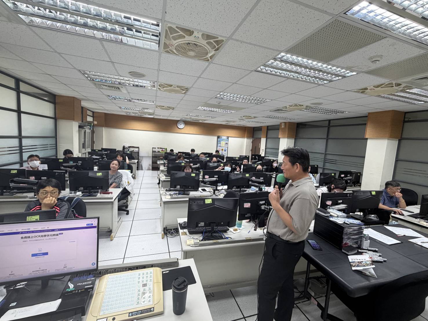 勞動部網拍多媒體行銷班115-2結訓了